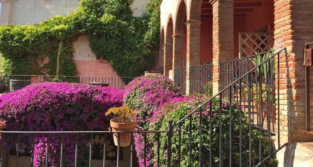 Apartaments Can Gibert Castello  D'Empuries Exterior foto